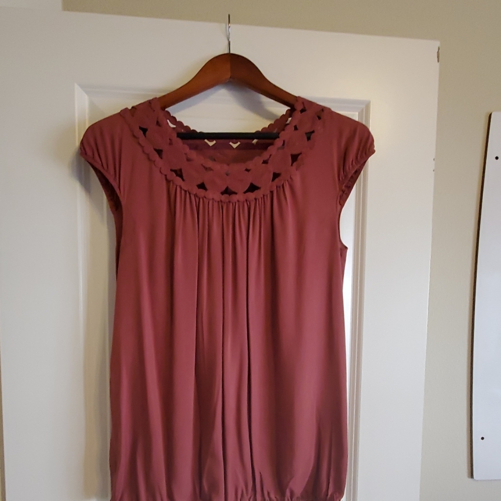 StudioM cap sleeve, salmon-mauve shirt.